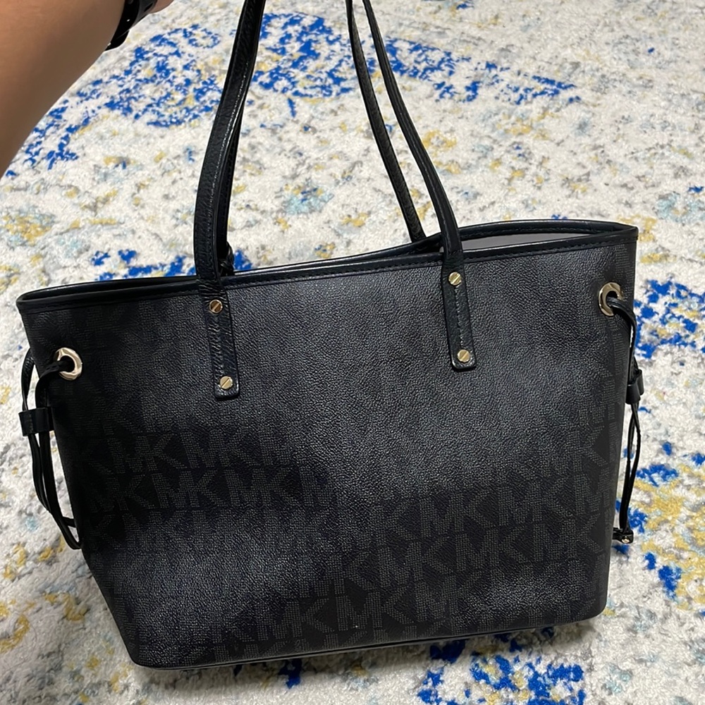 Small black Michael Kors tote